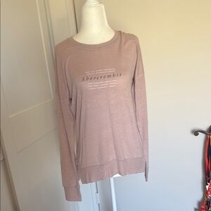 Abercrombie & Fitch Mauve Long Sleeve Tee